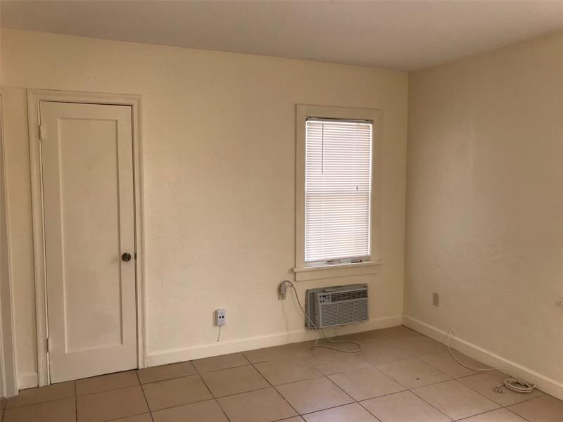 Primary Photo - 1750 Madison St