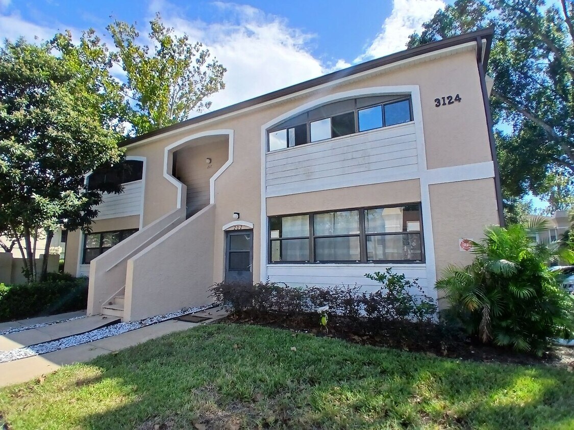 Foto principal - Centre Court Condo-3124 S Semoran Blvd #20...