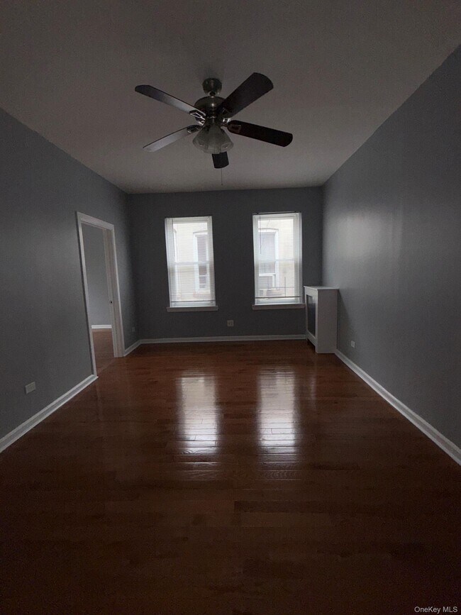 Foto del edificio - 1025 Elder Ave