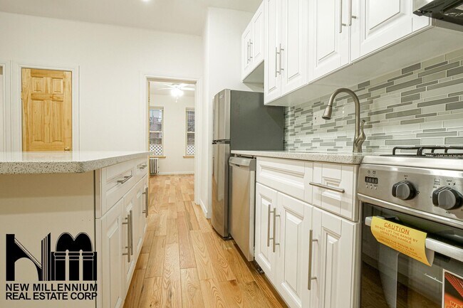 Foto del edificio - 351 16th Street