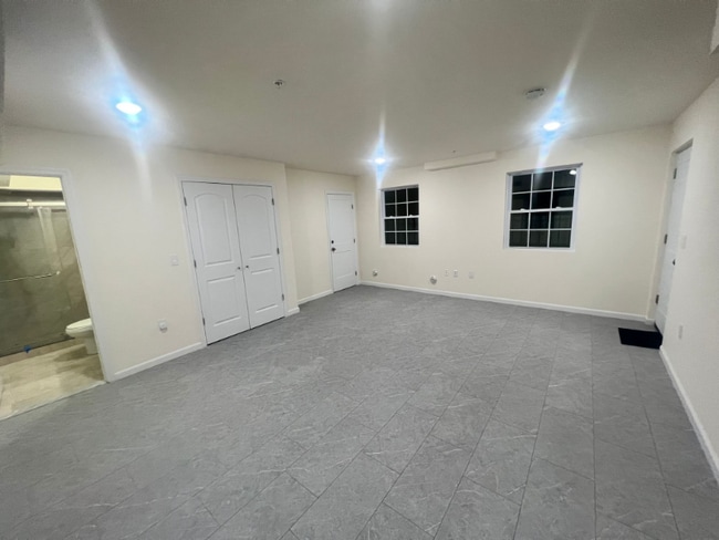 Foto del edificio - 162 Fairmount