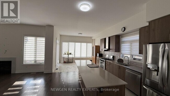 Building Photo - 56 Lollard Wy