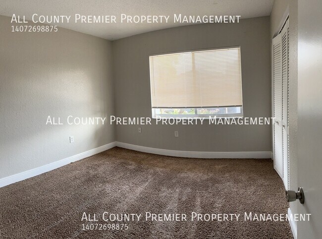 Building Photo - Nice 2 Bedroom 2 Bath Condo, Available Now!