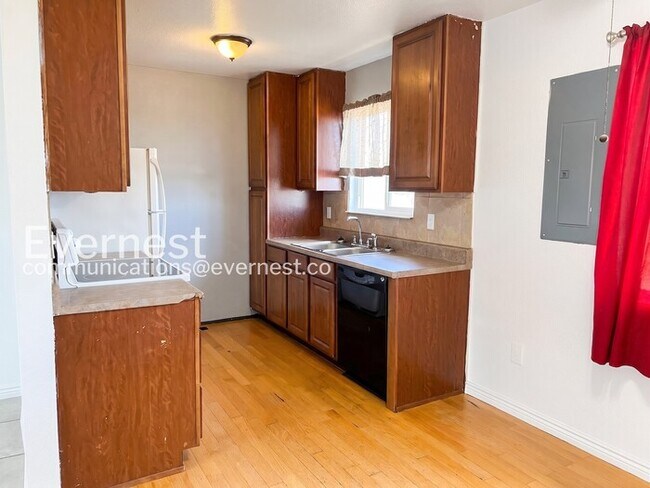 Foto del edificio - 4096 Colony Hills Cir