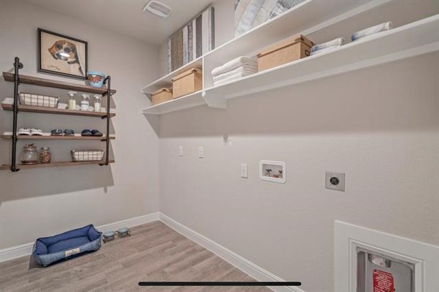 Foto del edificio - 15837 Holland Hill Ln