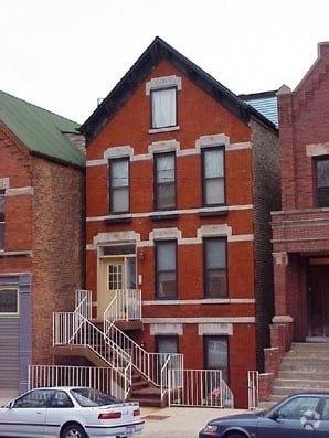 Building Photo - 2052 W Webster Ave