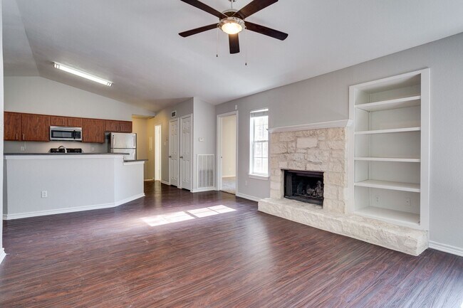 Building Photo - Natures Best Two Bedroom - 360 at 2222 - C...