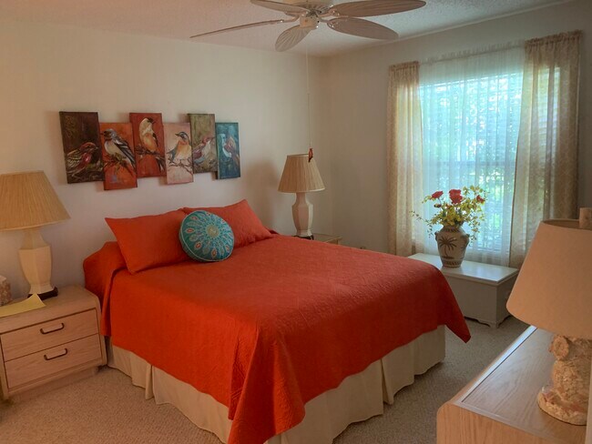 Furnished 2/2bath for rent - 345 24th St NW