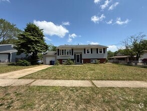 Building Photo - 309 Ellis Ct