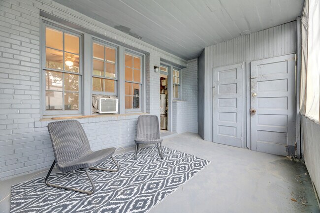 Foto del edificio - 3915 7th St NE