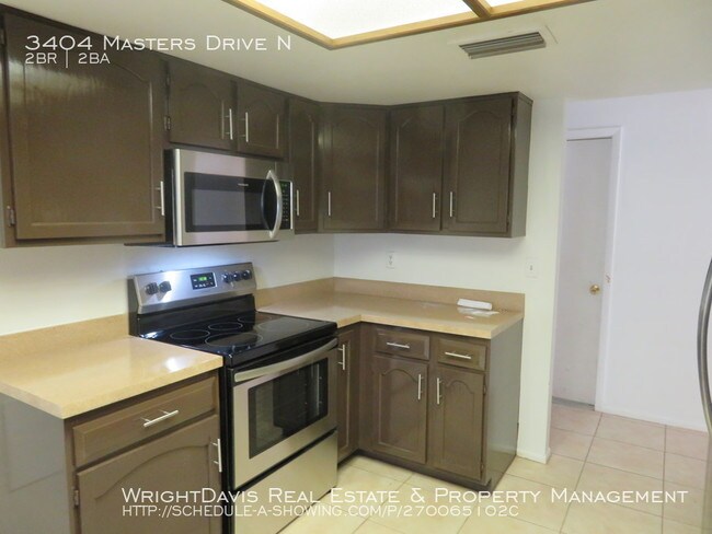 Building Photo - 2/2 Condo in CHATEAUX WOODS