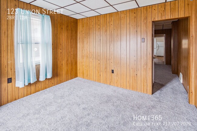 Building Photo - ?? Magic 2 bedroom home Looking for you ?