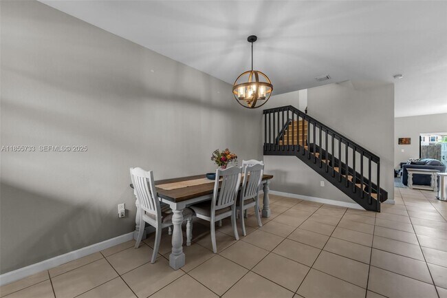 Foto del edificio - 3763 SE 2nd St