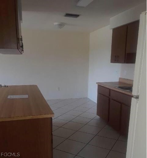 Foto del edificio - 13401 First St