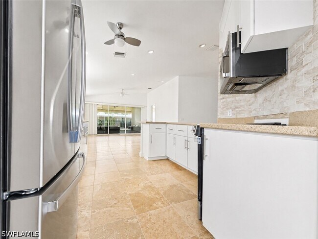 Foto del edificio - 28869 Vermillion Ln