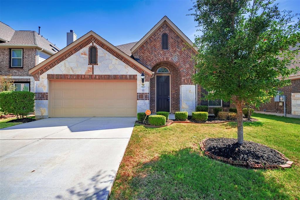 Primary Photo - 21024 Abigail Way