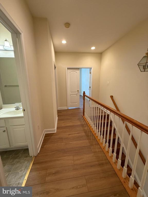 Building Photo - 708 Redgate Ln