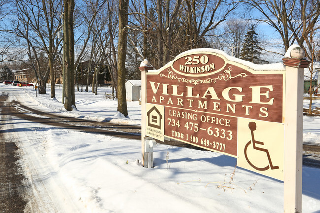 Building Photo - Village Apartments