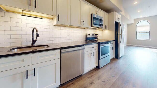 Foto del edificio - 2217 N 33rd St