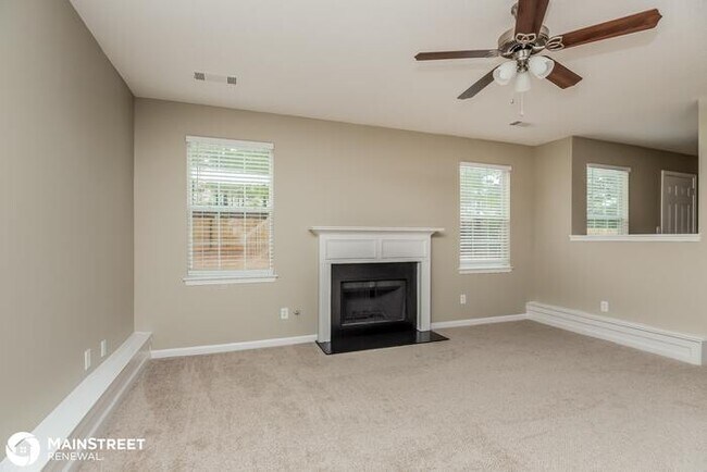 Building Photo - 3746 Natrona Ct, Ellenwood, GA 30294