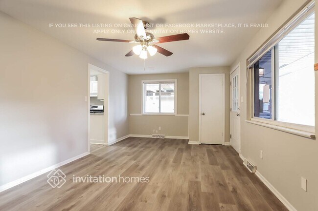 Building Photo - 250 Aspen Dr