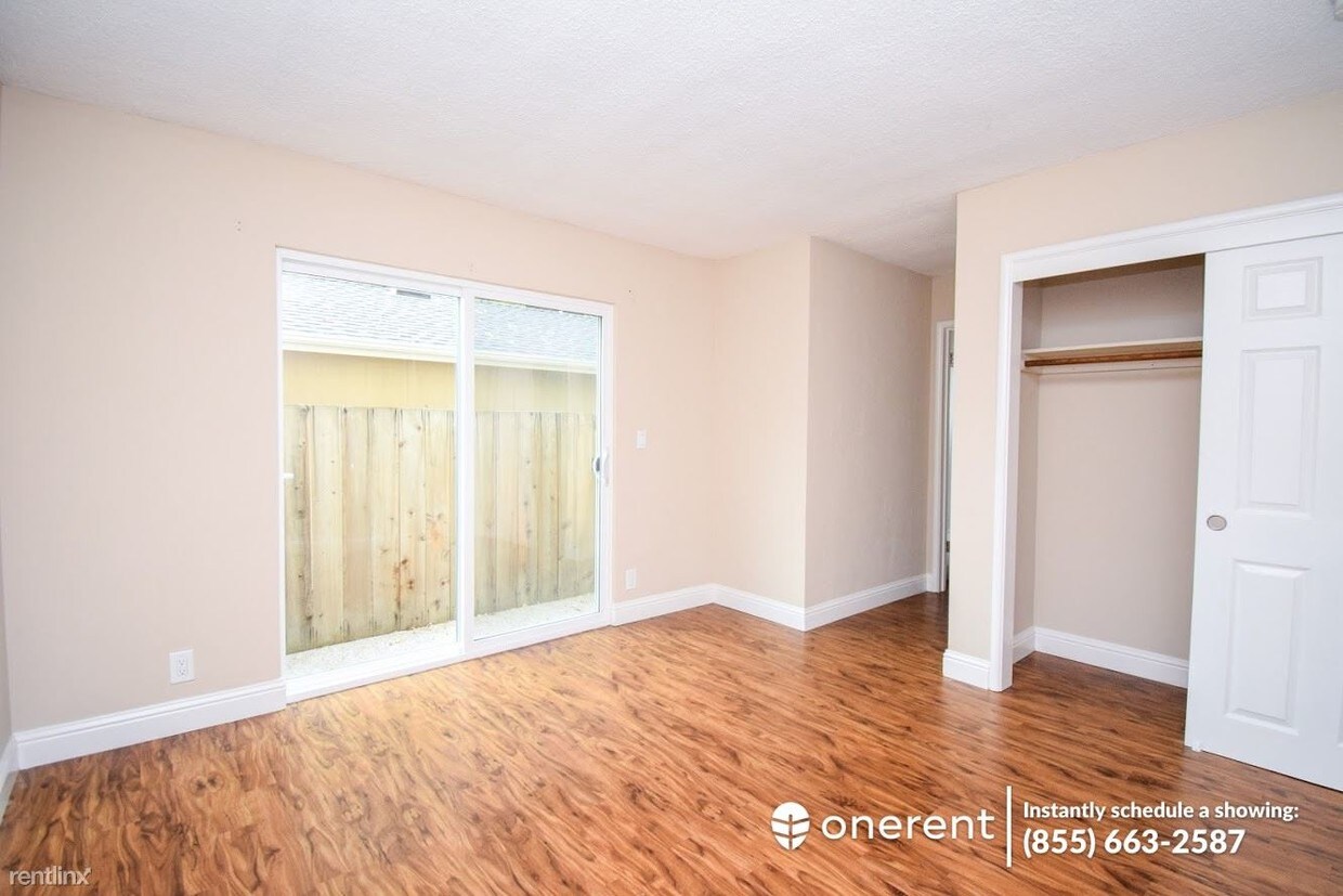 Primary Photo - 4275 McKellar Ln