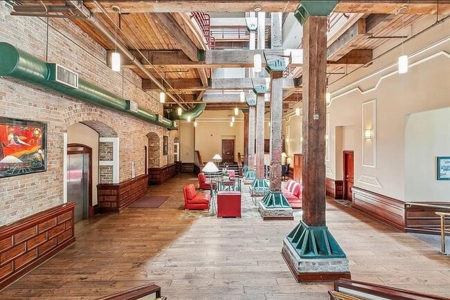 Building Photo - 512 Fiber Mills
