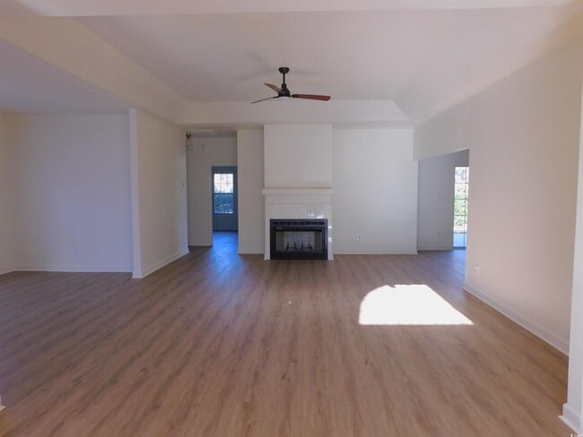 Building Photo - 3801 Cagney Ln