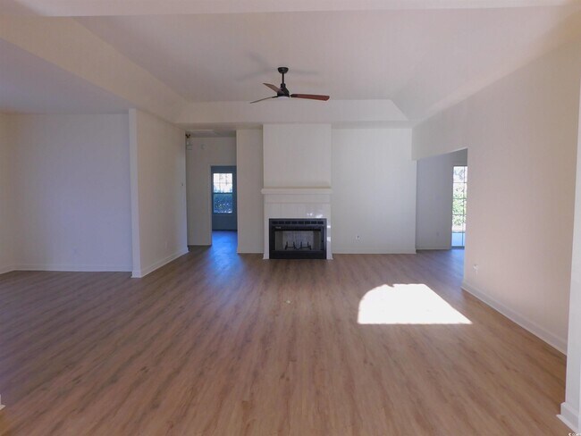 Foto del edificio - 3801 Cagney Ln