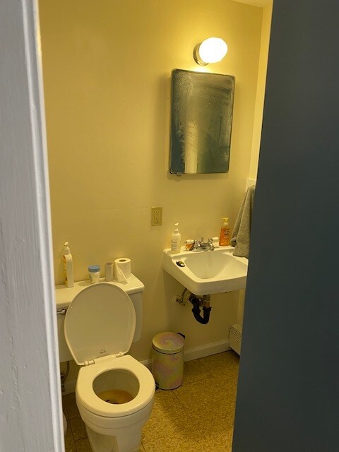 Foto del edificio - 11 Ledgewood Dr