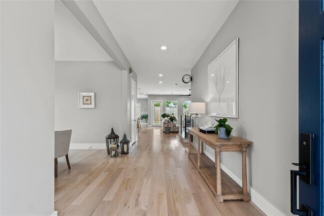 Building Photo - 5337 Pagewood Ln