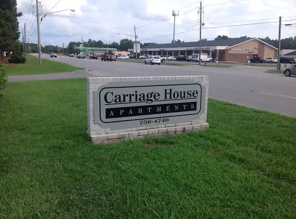 Foto del edificio - Carriage House Townhomes