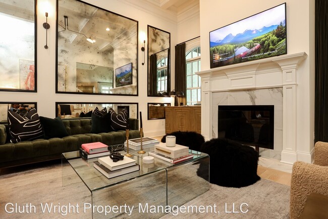 Foto del edificio - 5 br, 5.5 bath House - 1037 Battery Lane