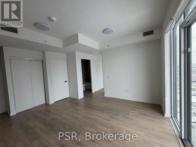 Photo du bâtiment - 10 Graphophone Grv