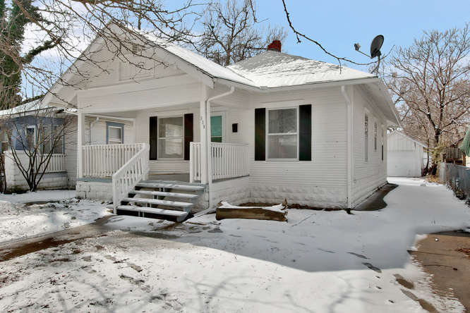 Primary Photo - 329 S Handley St