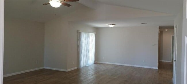 Foto del edificio - 1509 Jersey Dr