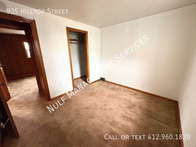 Building Photo - 935 Hilltop St