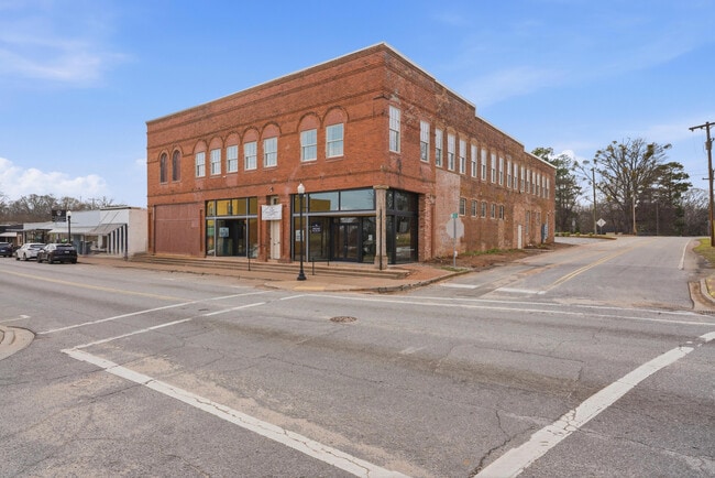 PL Exterior Front - Potter's Lofts - Main Street, Cowpens SC