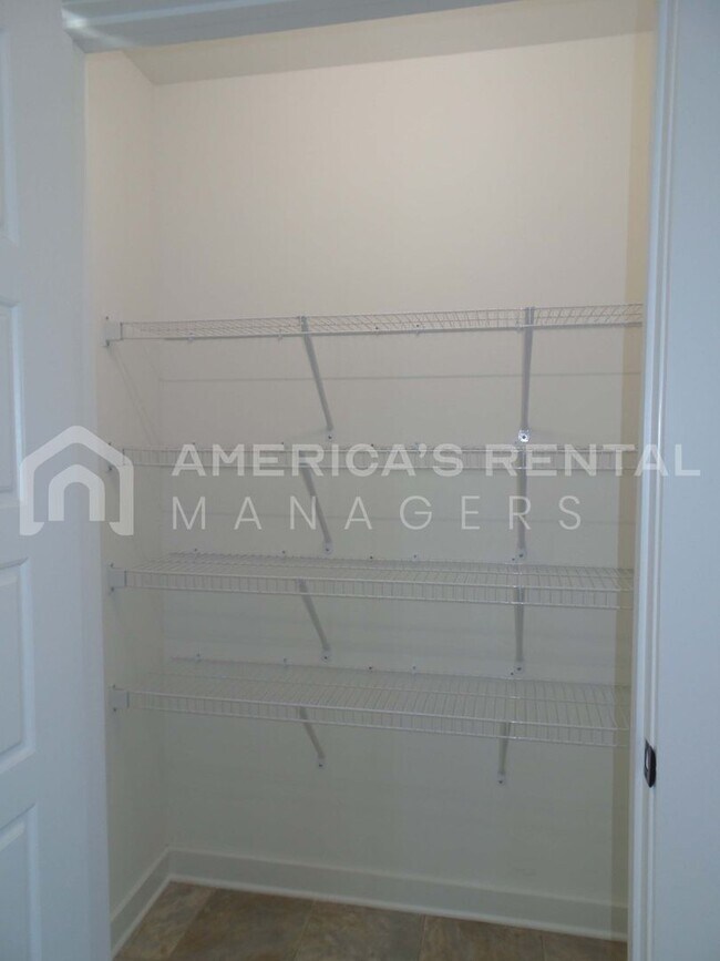 Building Photo - Home for Rent in Talladega! COMING SOON!