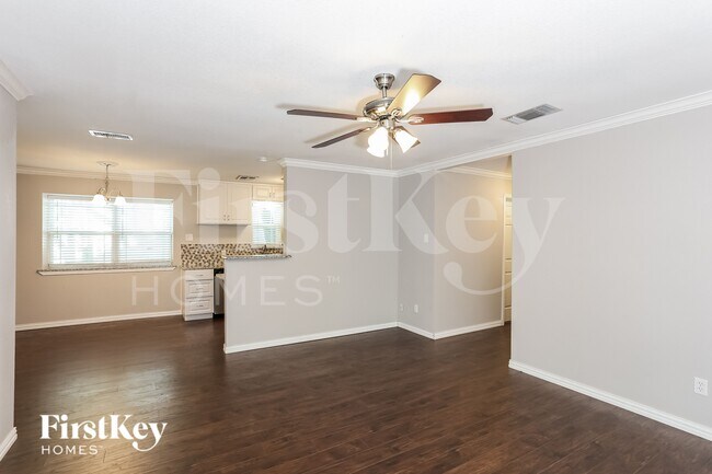 Foto del edificio - 3804 Driskell Blvd