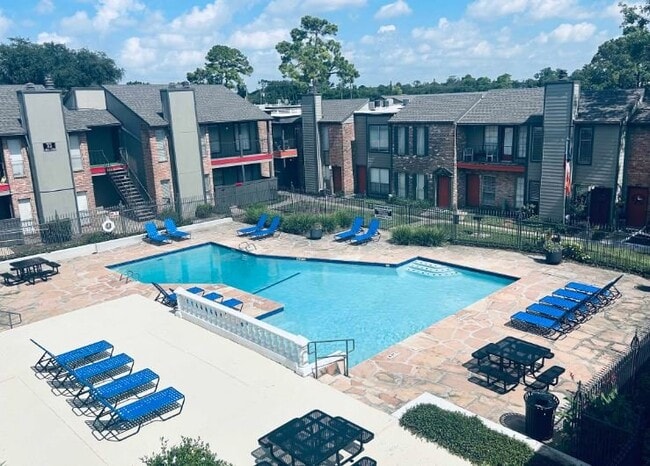 Building Photo - 4800 Lamonte Ln