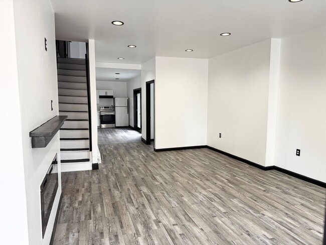 Foto del edificio - STRA509