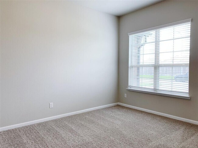 Foto del edificio - 29038 Endeavor River Rd