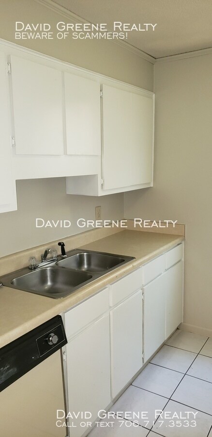 Foto del edificio - 868 Brookfield Pkwy