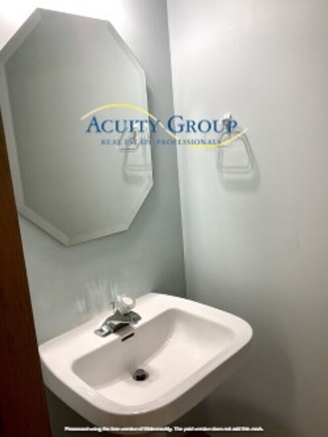 Foto del edificio - 2BR, 2BA Otsego Townhome for Rent