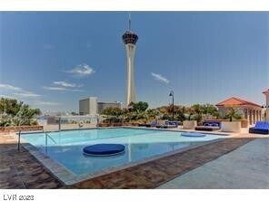 Foto principal - 200 W Sahara Ave