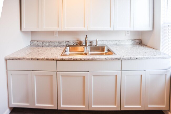 Foto del edificio - 628 Evesham Ave