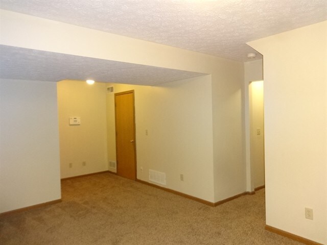 Foto del edificio - 2759 Beal Dr