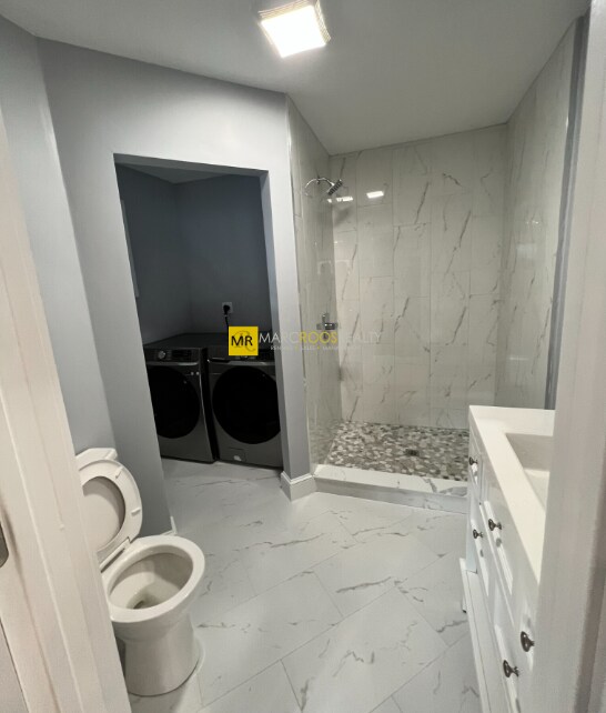 Foto del edificio - 10 Lawrence St