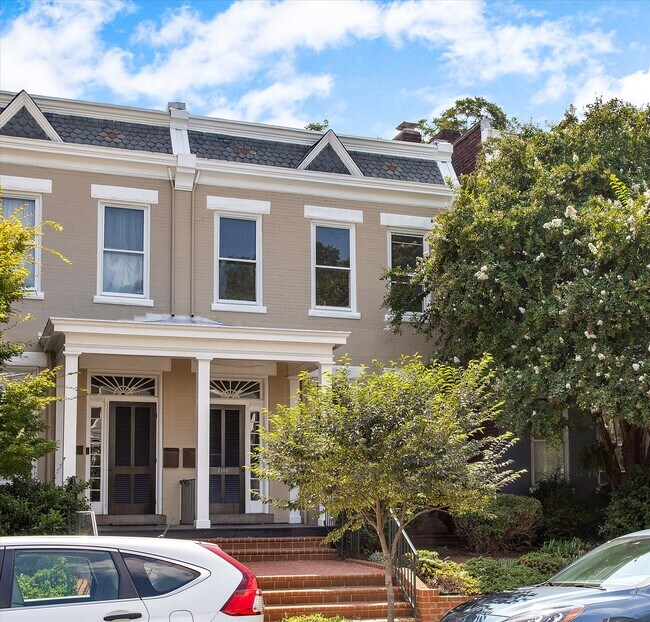 Foto del edificio - 2105 Stuart Ave